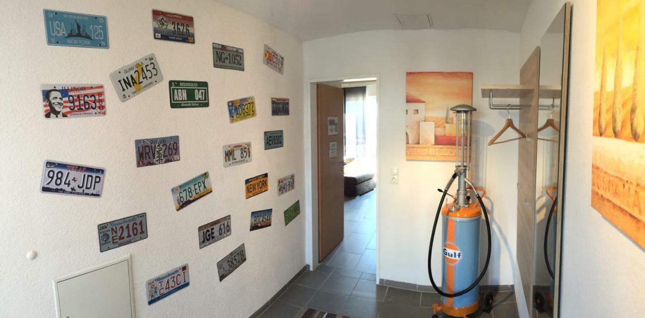 Apartamento Alte Tankstelle Strassenhaus Exterior foto